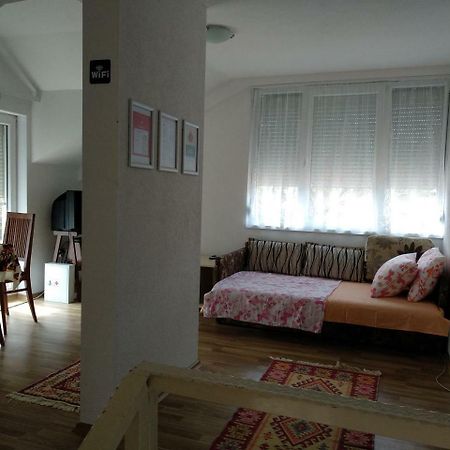 Family House Near Motorway 6 Guests 3 Bedrooms Veles Bagian luar foto