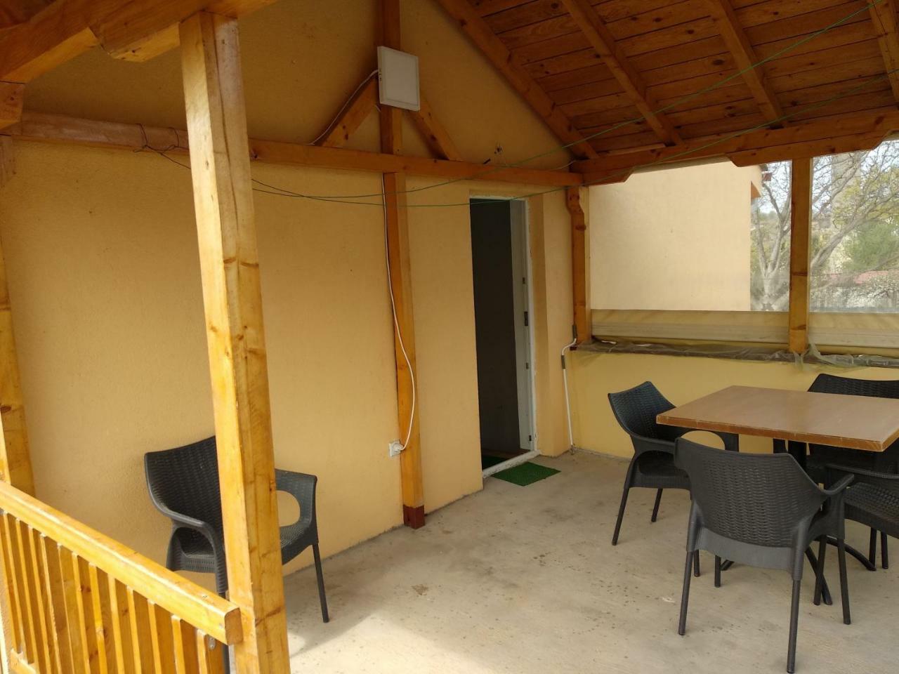 Family House Near Motorway 6 Guests 3 Bedrooms Veles Bagian luar foto